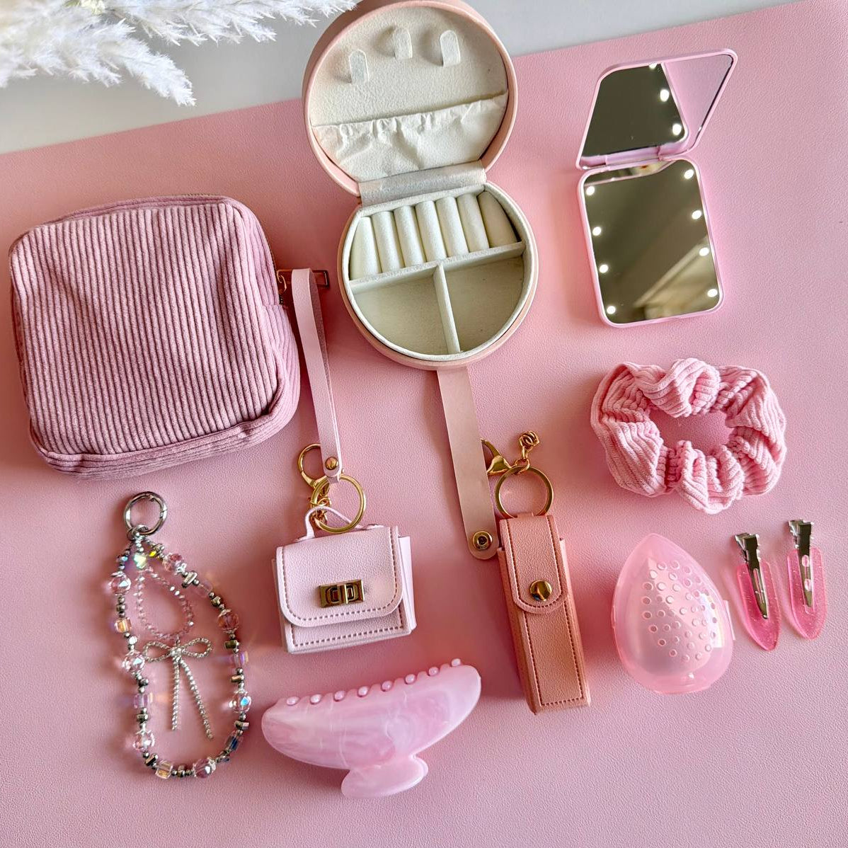 Blush Pink On-The-Go Essentials Set